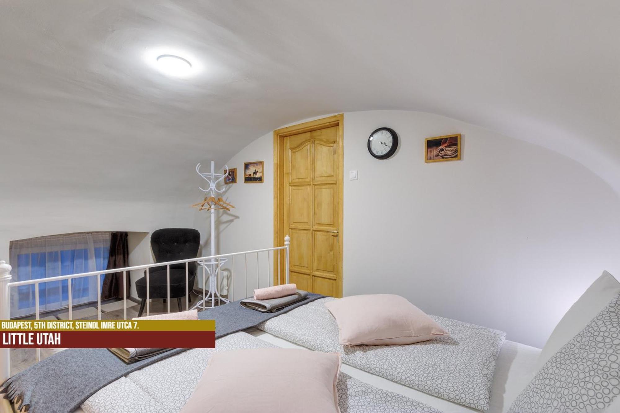 Little Americas Parliament Apartments Budapest Esterno foto