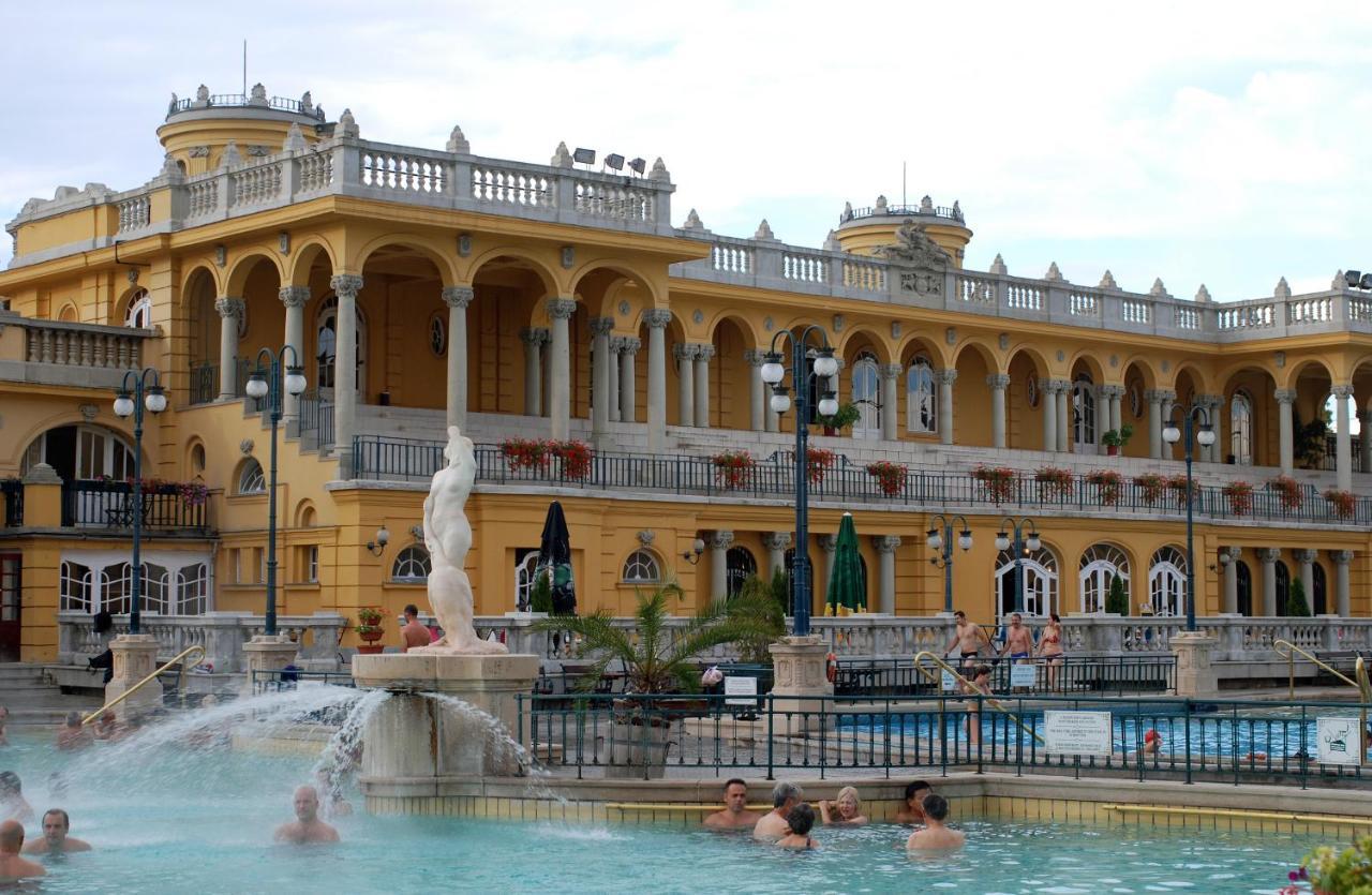 Little Americas Parliament Apartments Budapest Esterno foto